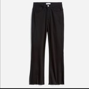 Judy Blue 9/29  Black Raw Hem